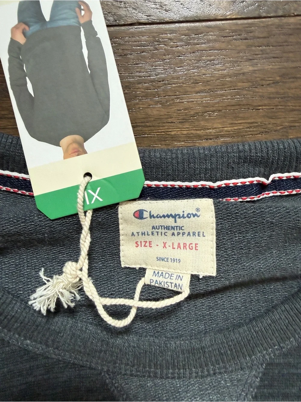 NWT Champion Men's Crewneck Sweatshirt - Charcoal Gray